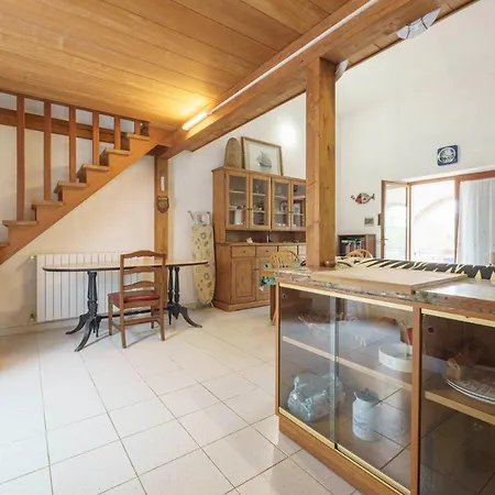 Casa Di Eolo - Goelba Marmi